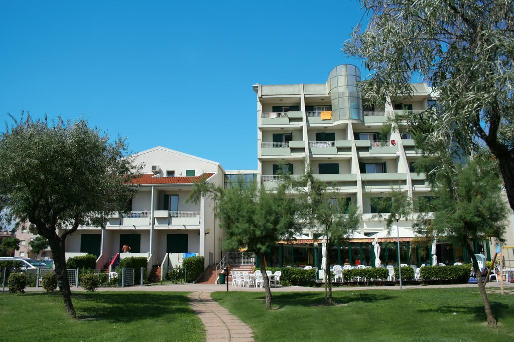 Villaggio Luna Due Caorle Extérieur photo